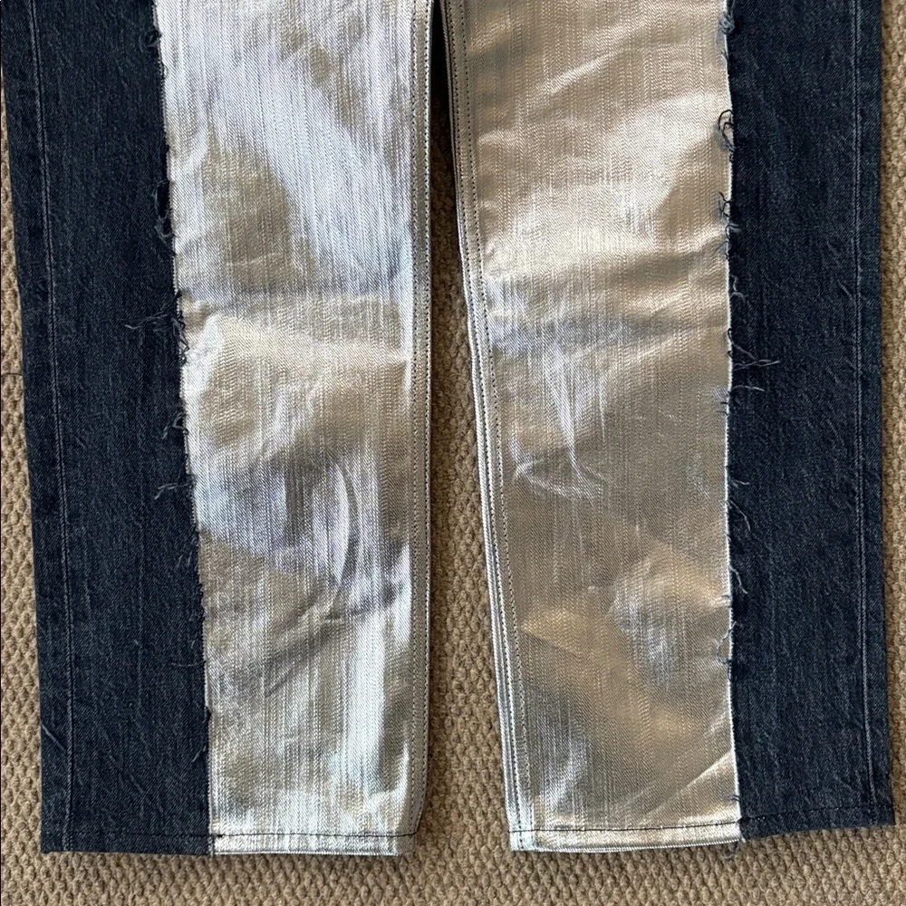 NWT FRAME Pieced Metallic Silver Black Straight Leg Jeans Size 26 Retail $448